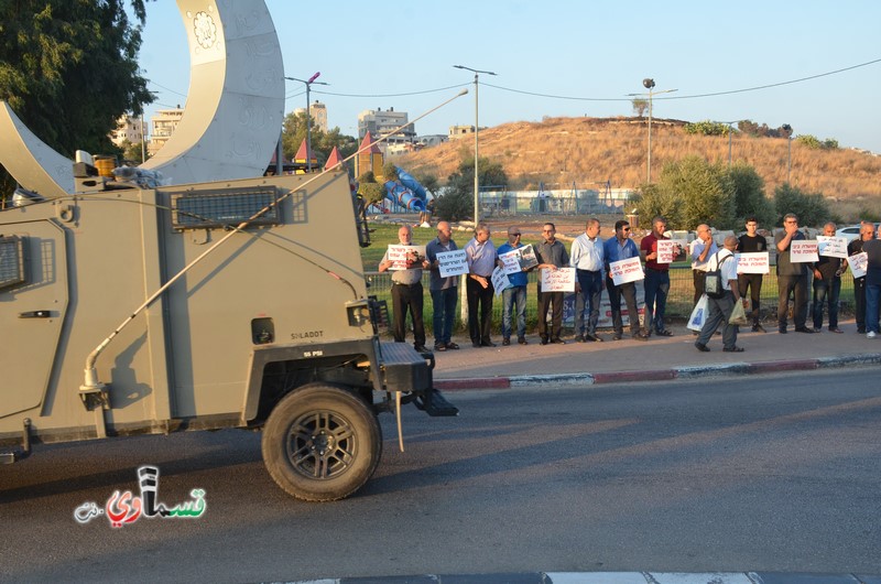 فيديو: وقفة احتجاجية جراء الاعتداء على الحي الجنوبي من قبل قطعان المستوطنين الإرهابيين